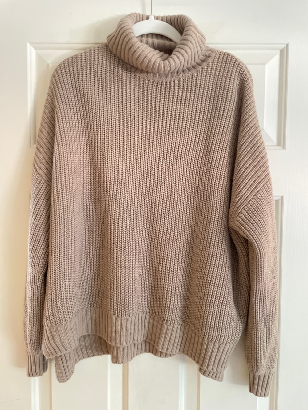 Splendid oversized small sweater